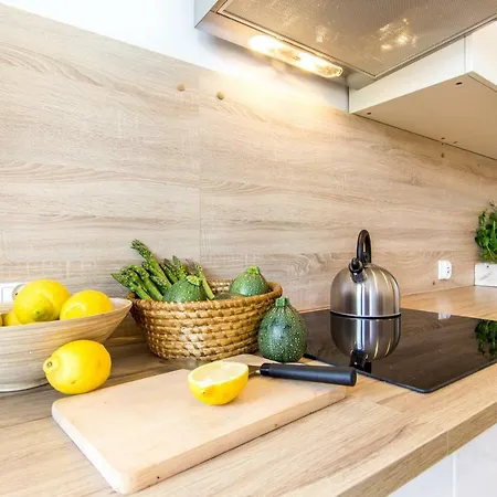 Apartament Jula Апартаменты *